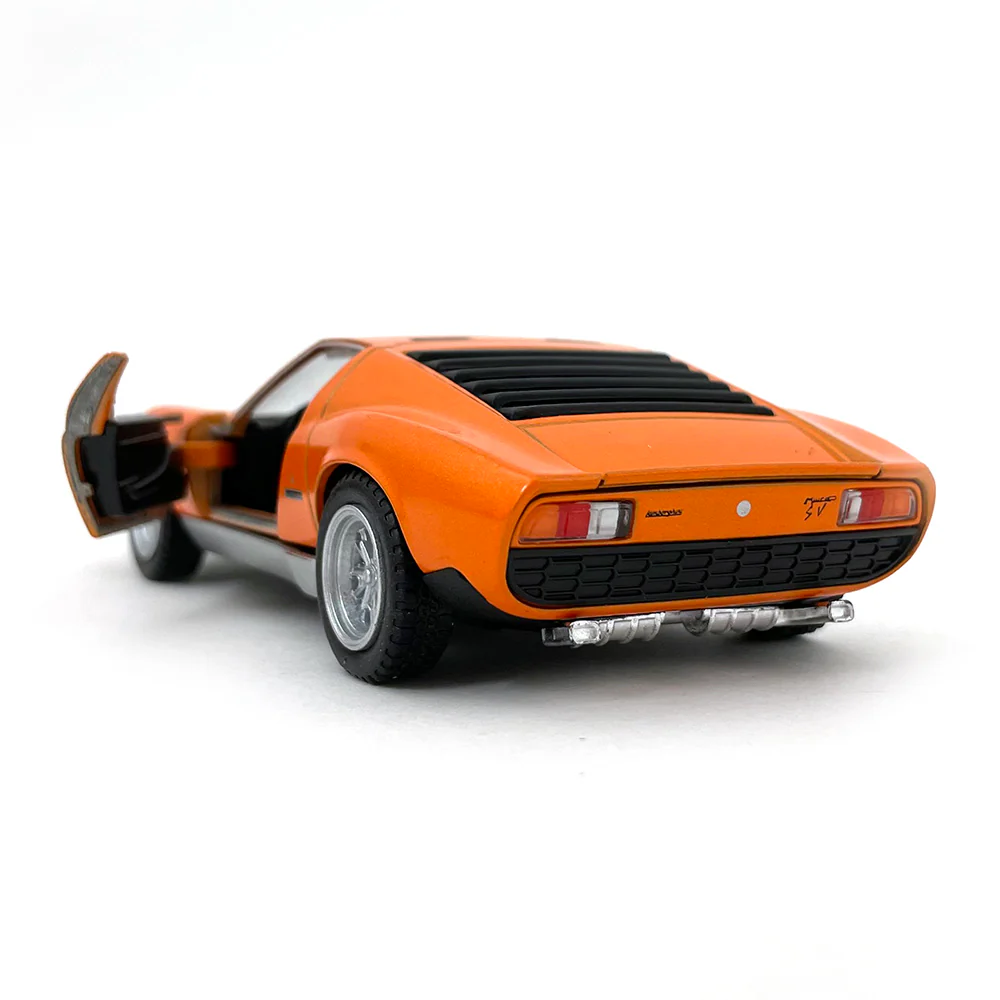 1971 Lamborghini Miura P400 1:34 Scale Diecast Model Orange by Kinsmart - Image 2