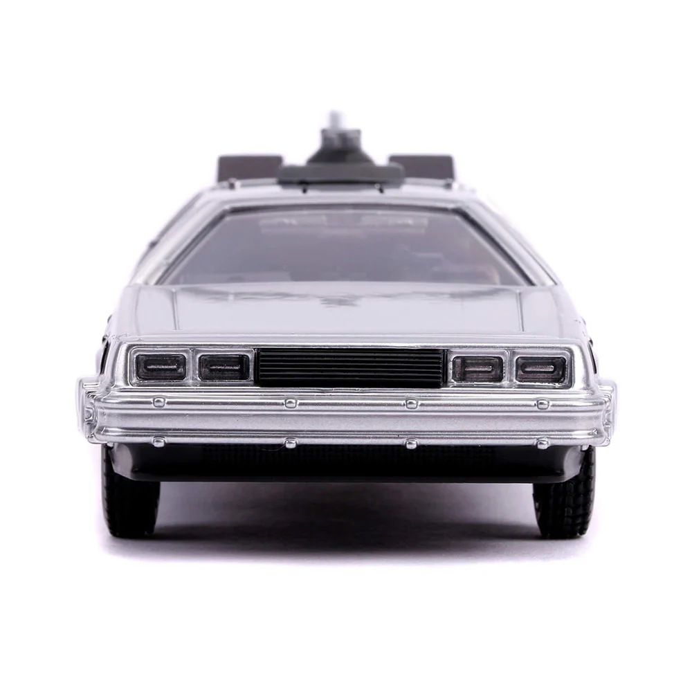 1983 Delorean DMC Back to the Future Part II Time Machine 1:32 Scale Diecast Model by Jada 30541 - Image 5