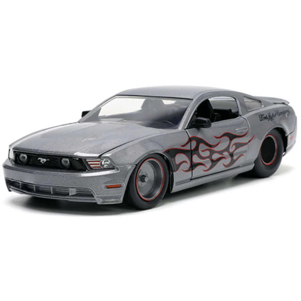 Bigtime Muscle 2010 Ford Mustang GT 1:24 Scale Diecast Model Silver by Jada 34039