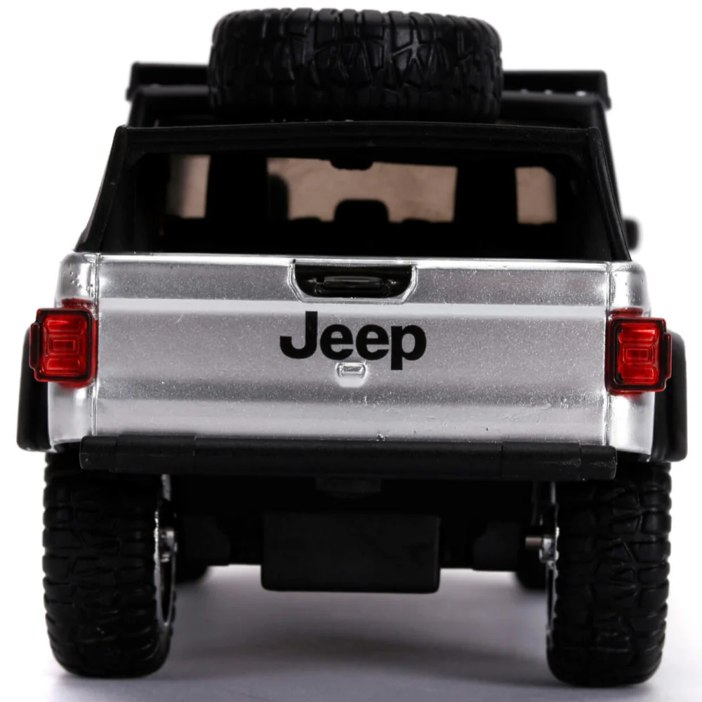 Fast & Furious 2020 Jeep Gladiator 1:32 Scale Diecast Model Silver by Jada 32031 - Image 3