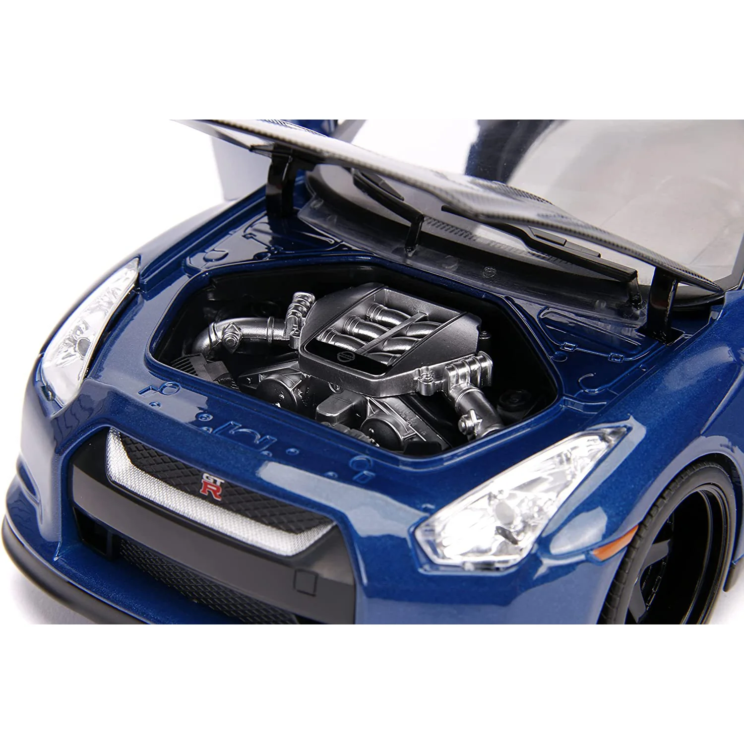 Fast & Furious Brian's 2009 Nissan GT-R R35 1:18 Scale Diecast Model With Lights and Figure by Jada 31142 - Image 6