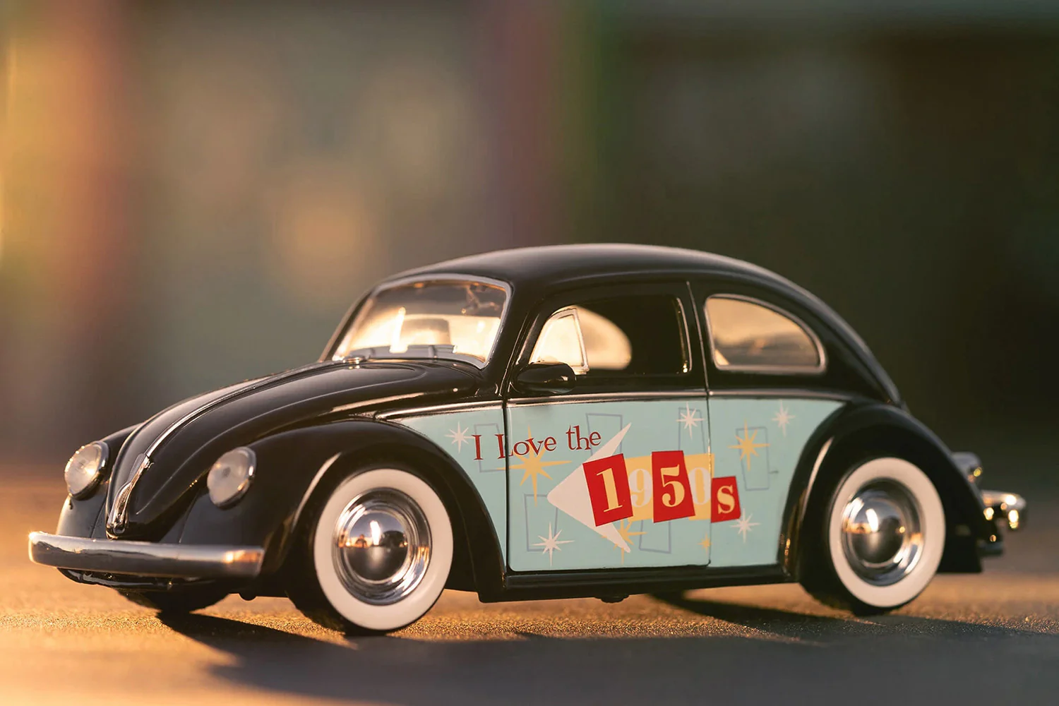 I Love The 50's 1959 Volkswagen Beetle 1:24 Scale Diecast Model Black by Jada 31382 - Image 6