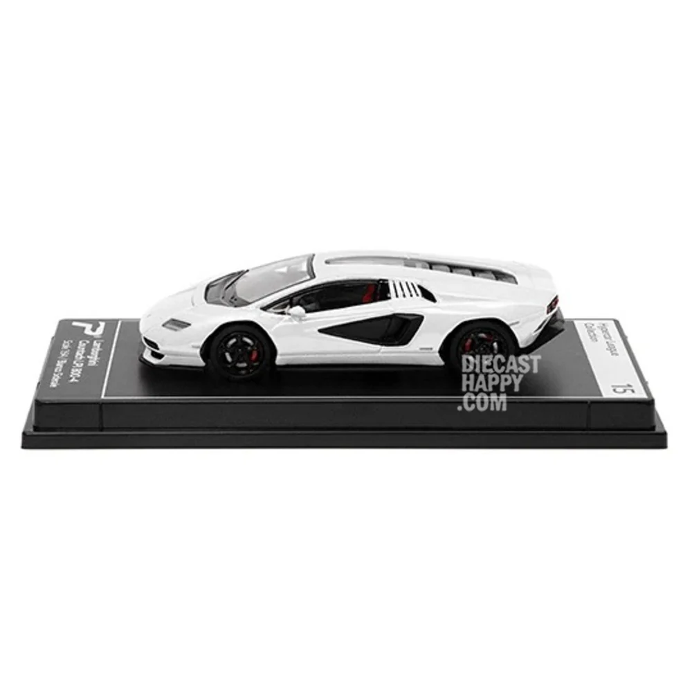 2022 Lamborghini Countach LPI 800-4 1:64 Scale Diecast Model White by PosterCars - Image 2