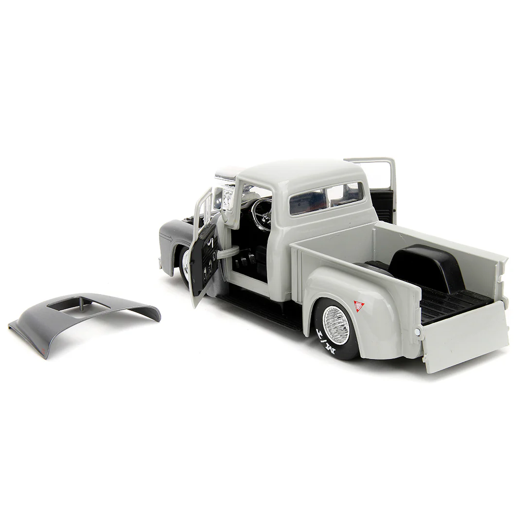 Street Fighter 1956 Ford F-100 Truck 1:24 Scale Diecast Model w/ Guile Figure Grey by Jada 34373 - Image 6